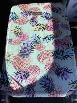 Jessica Simpson Luggage Set for Sale in Tucson, AZ OfferUp