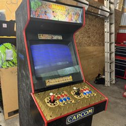 Capcom Arcade Game Machine (Marvel Vs Street Fighter)
