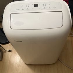 Toshiba 6,000 BTU Portable Air Conditioner 250 Sq ft W/Dehumidifier & Remote Control