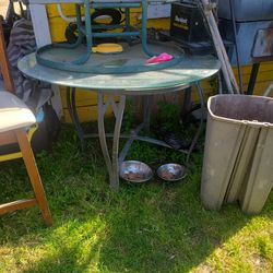 Two Glass Table For  Free  , One Patio Table , One Kitchen Table ,Hughson Ca 