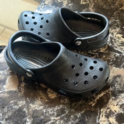 Crocs