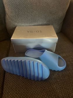 Yeezy Slides