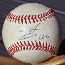 Signed Julio Rodríguez ball