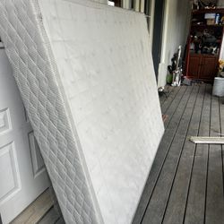 Queen Bed Box Spring 