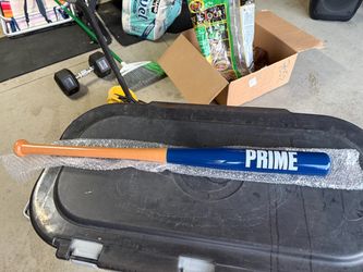 Prime wood baseball bat