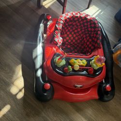 Andadera Para Bebés Casi Nueva 