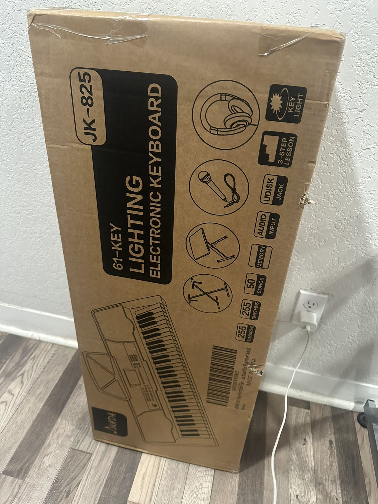 61-Key Electric Keyboard Piano