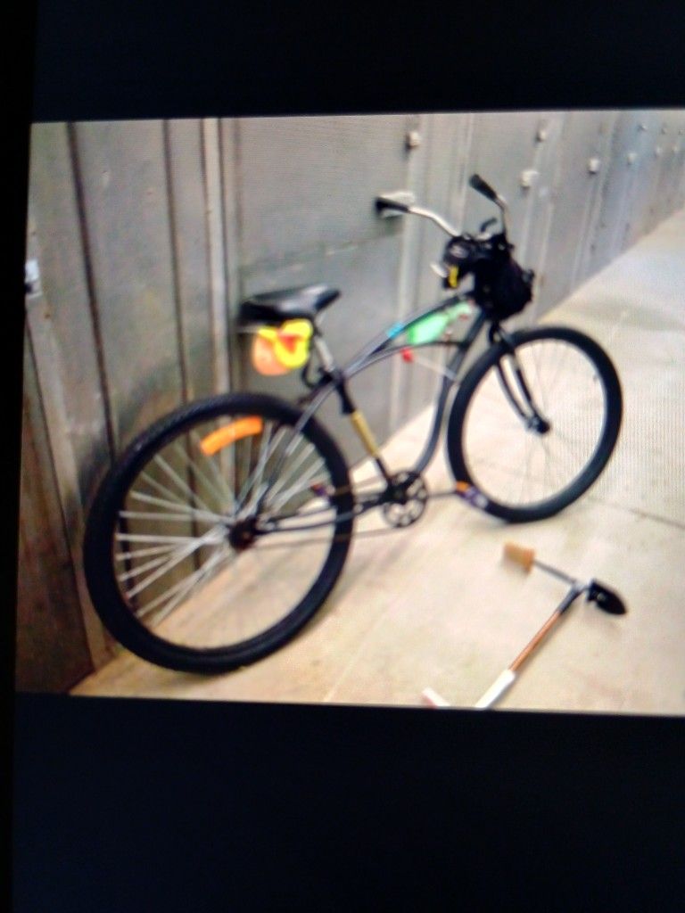 Huffy Custom City And Country Cruiser