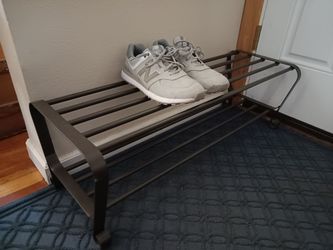 Shoe rack