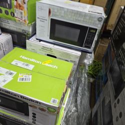 Mainstays 0.7 Cu ft Countertop Microwave Oven, 700 Watts, White
White - 0.7 cu ft