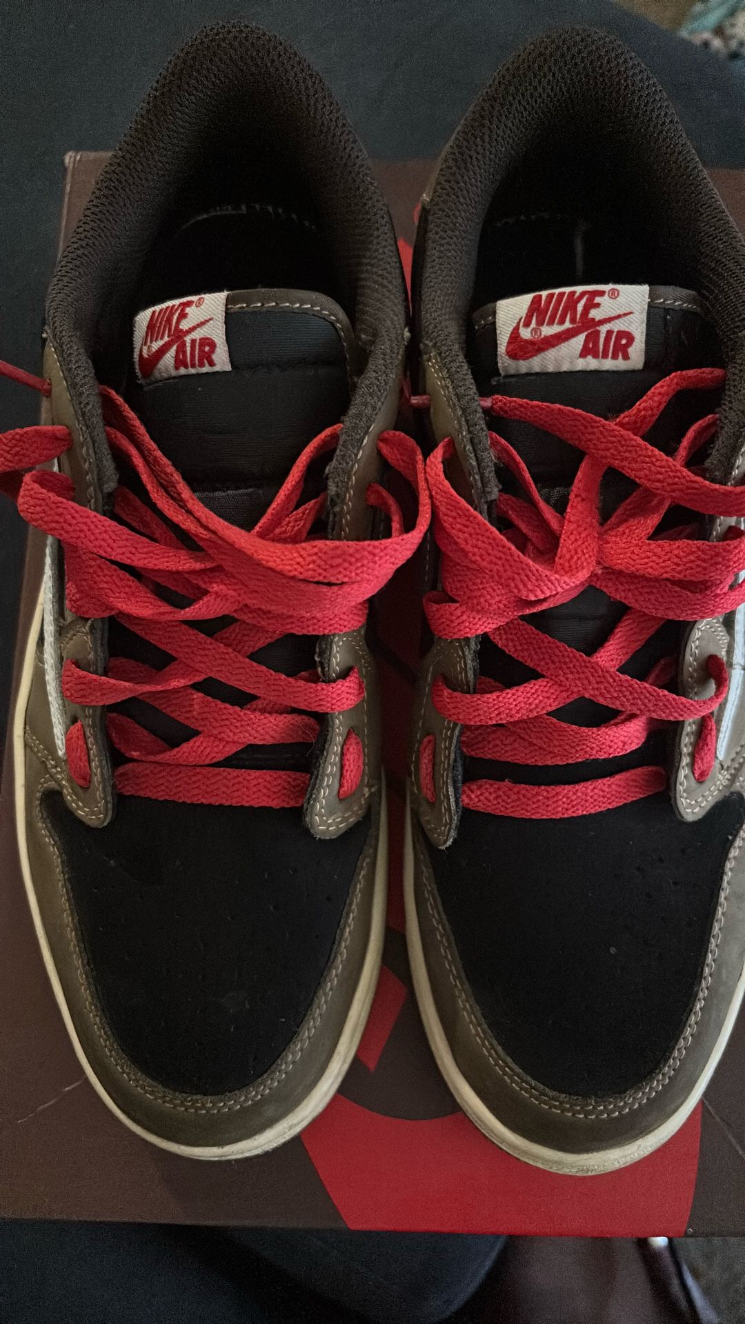 Jordans Travis Scott 