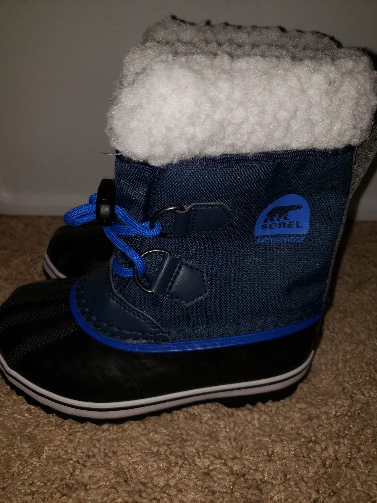 Sorel kids snow boots