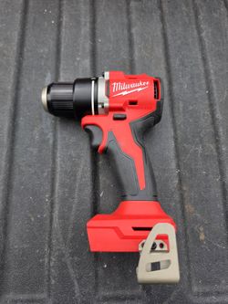 M18 18V Lithium-Ion Brushless Cordless 1/2 in. Compact Drill/Driver (Tool-Only)