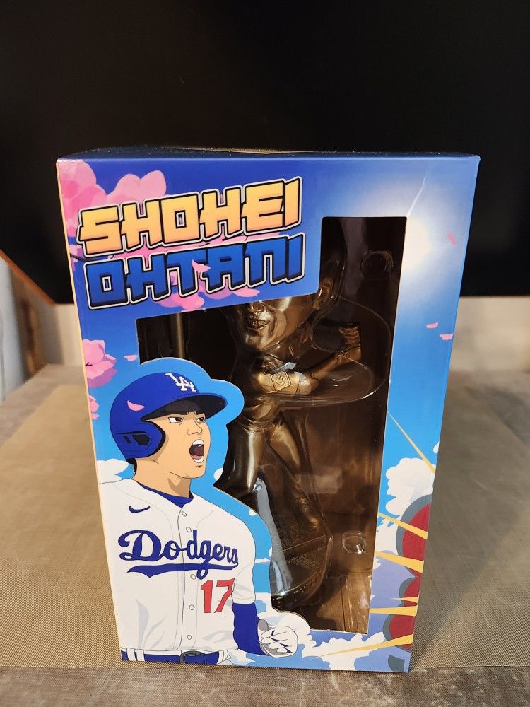 Dodgers Shohei Ohtani Gold Bobblehead