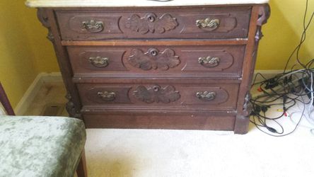 Antique dresser with a marble top, very beautiful antique