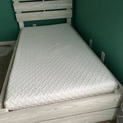 Wayfair Sleep 8" Medium Memory Foam , Mattress only, like new , twin size