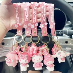 New Set Of Hello Kitty & Friends Keychains Or Backpack Charms
