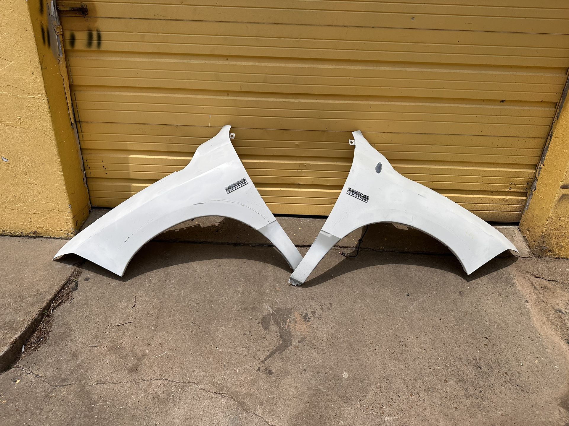 2018 Ram 1500 Fender
