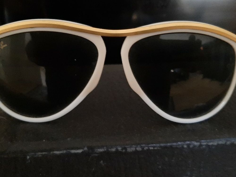 Ray Ban Sun Glasses
