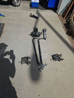 Weight Distribution Hitch Kit with Sway Control