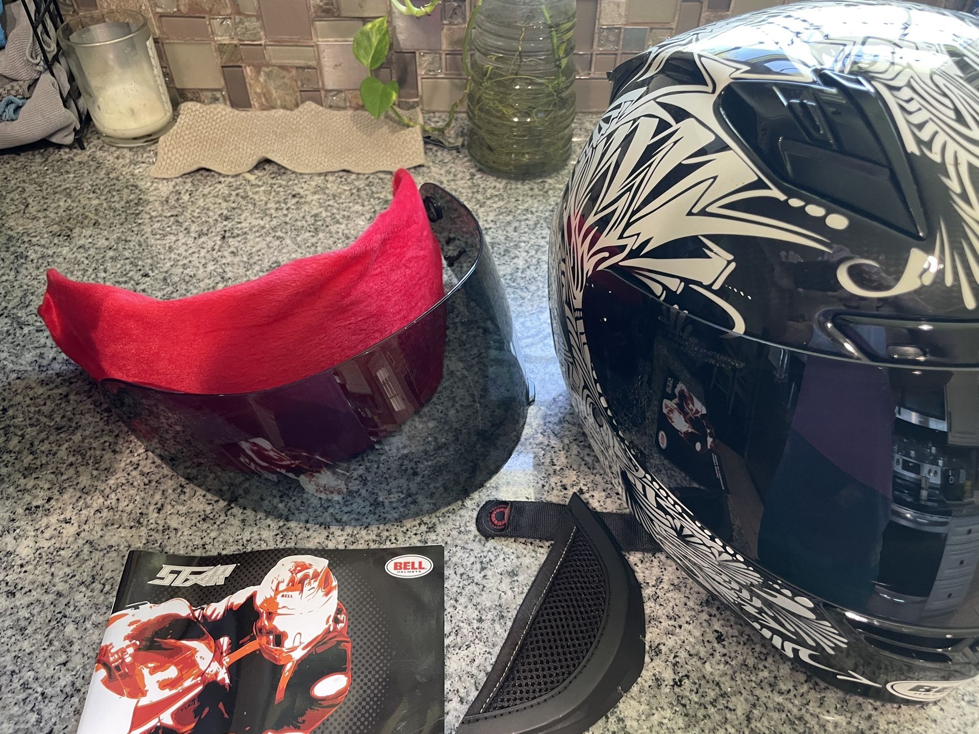 Carbon Fiber Bell Helmet