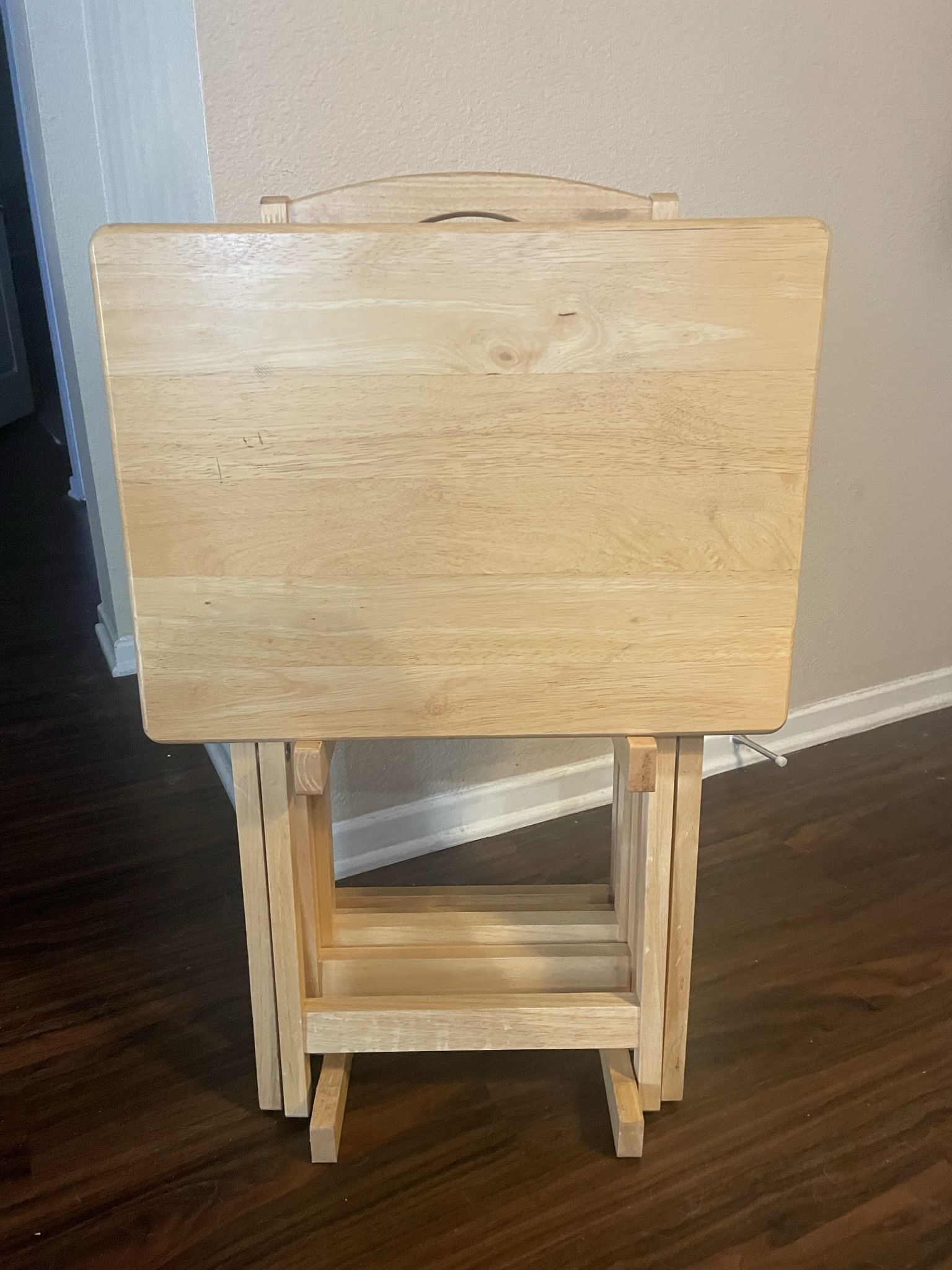 Folding TV tray tables