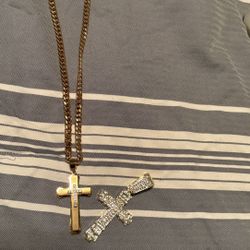gold cross chain and pendant 