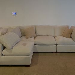 New 4-seat Cloud modular sectional /FREE local delivery 
