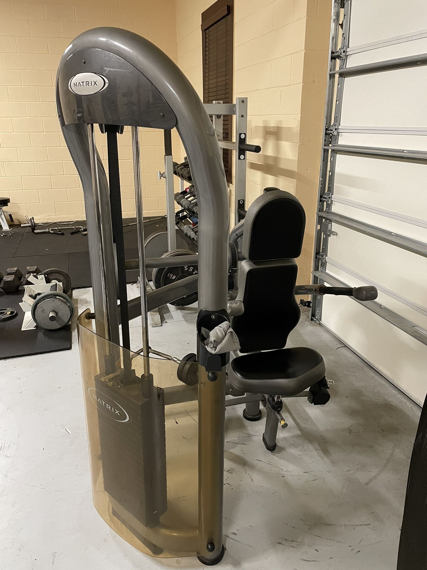 Matrix Commercial Tricep Seated Dip Machine