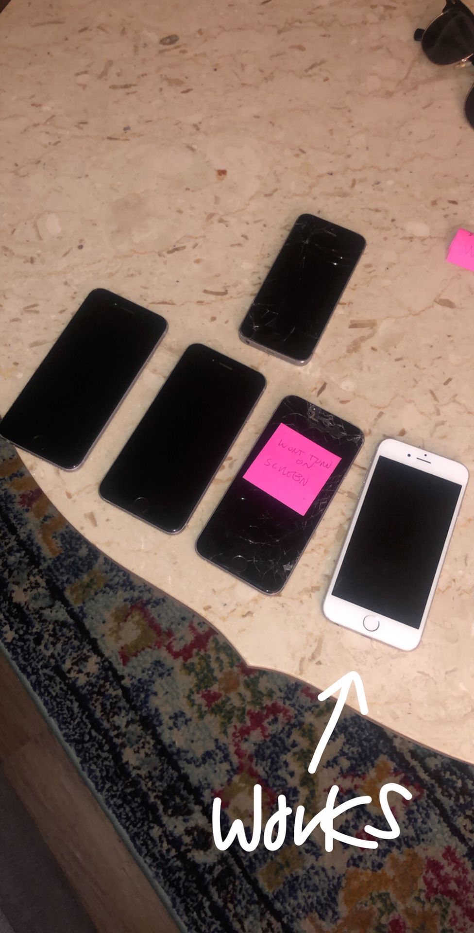 5 iPhones (3 6s, 1 white seven, 1 iPhone 5)