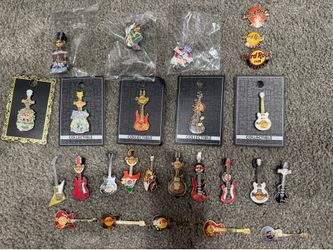 Hard Rock guitar pins lot