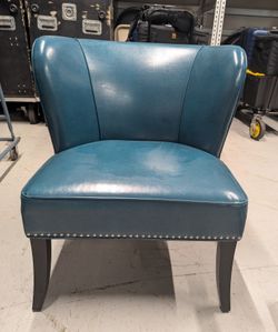 · Madison Park armless accent chair P17