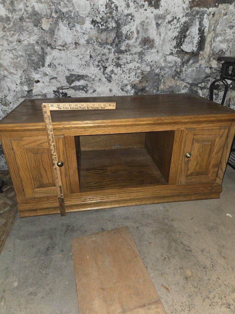 Coffee Table/TV Stand