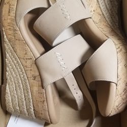 UGG Women's Elena Wedge Sandal Sz:7