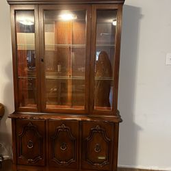 Beautiful Antique Hutch