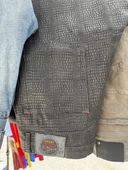 Guess Jeans
