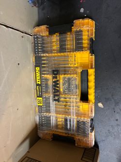 DEWALT 120-Piece Drill and Drive Bit Set