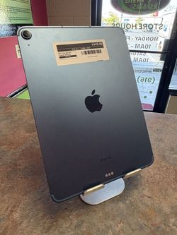 iPad Air 5 - 256GB - AT&T