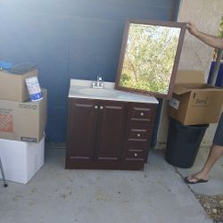 Bathroom Vanity W Sink,faucet,and Mirror