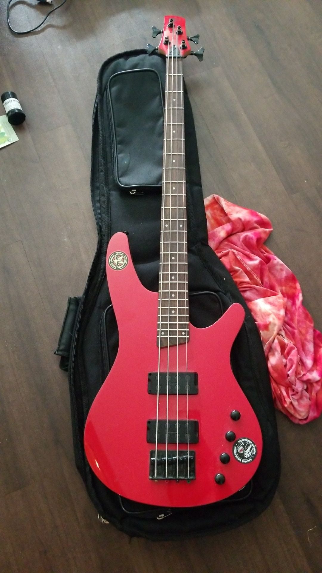 MUST SELL Ibanez Soundgear Bass