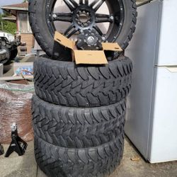 37x13.5r24 Wheels And Tires