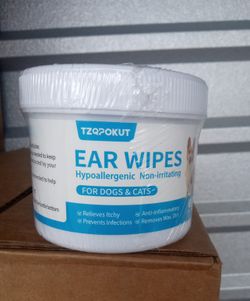 New ear wipes for dogs and cats.
50 Count Package. 
