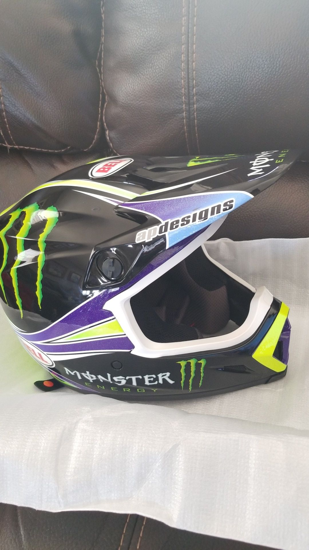 NEW MONSTER ENERGY BELL MX-9 HELMET XL