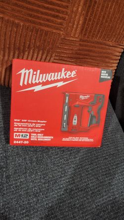 M12 3/8" Crown Stapler Milwuakee