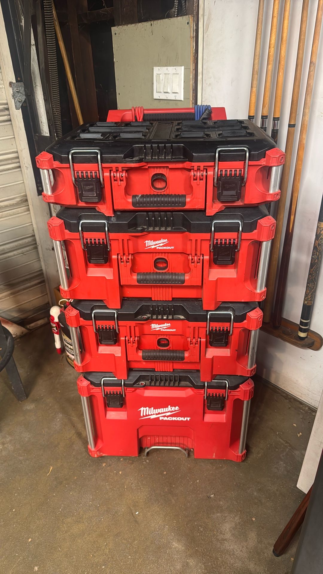 Pack Out For Sale Good Condition