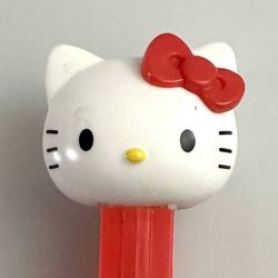 Sanrio Hello Kitty Red Bow Pez Candy Dispenser Collectible Souvenir