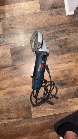 BOSCH 13 Amp Corded 5 in. Angle Grinder