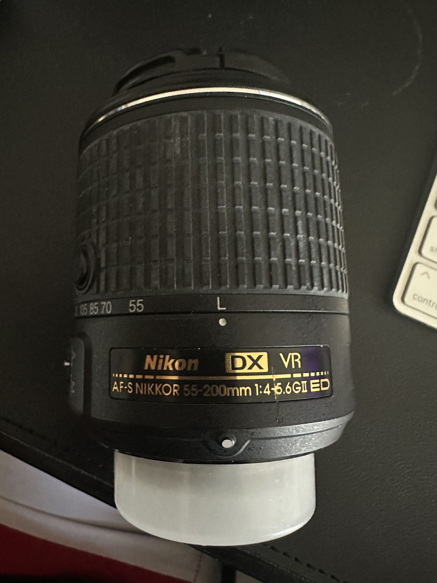 Nikon 55-200 mm Zoom Lens