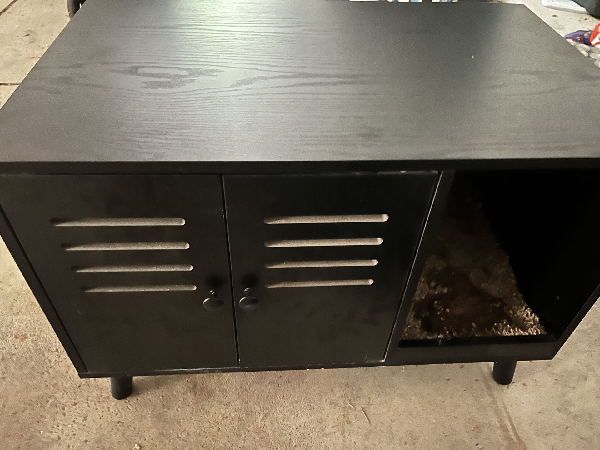Kitty Litter Cabinet