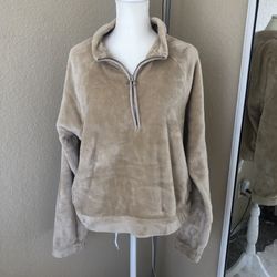 Hollister Tan Soft Fuzzy Faux Fur Fleece Quarter Zip Up Long Sleeve Sweater